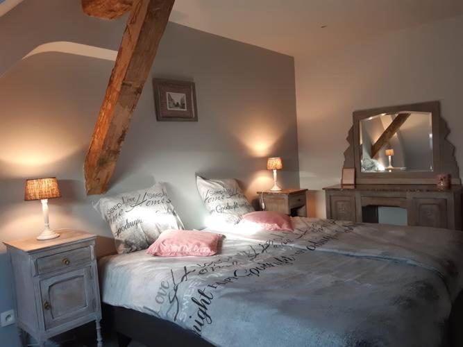 Le Maffe De Scourmont Villa Chimay Bagian luar foto